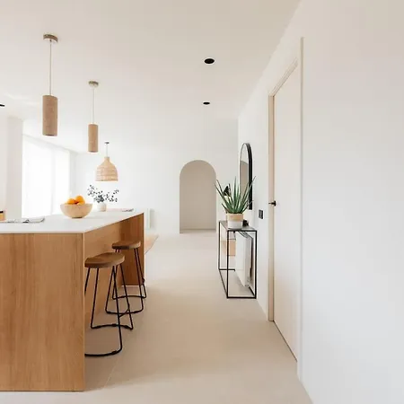 Appartement Luxury Seafront New Design & Private Terrace *